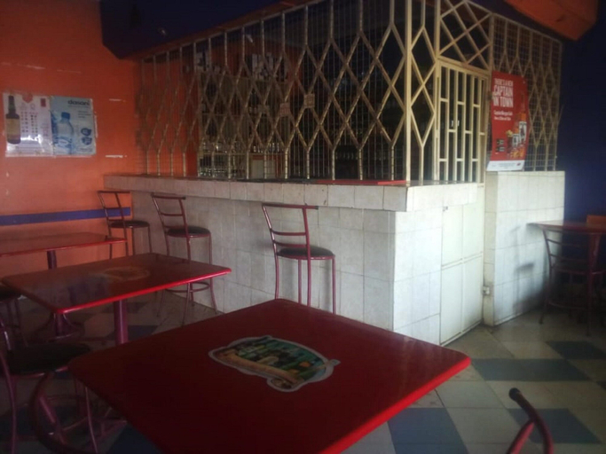 Food & Drinks, The Oasis Hotel, Kibwezi West