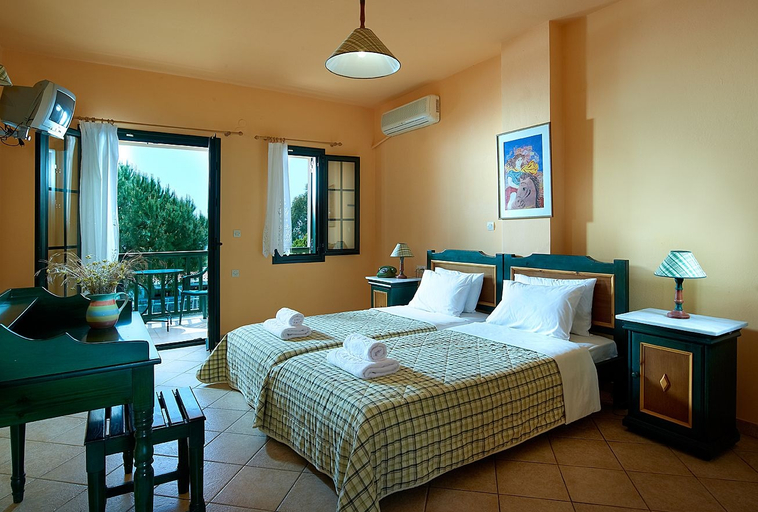 Bedroom 4, Ledra Samos Hotel, North Aegean