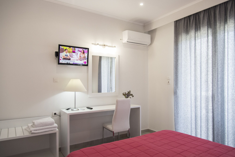 Bedroom 4, Byron Apartments, South Aegean