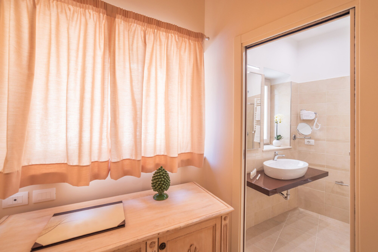 Bathroom 4, Hotel Casa Adele, Messina