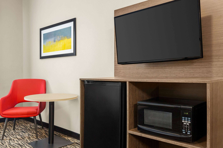 Others 5, Ramada by Wyndham Marina, Monterey