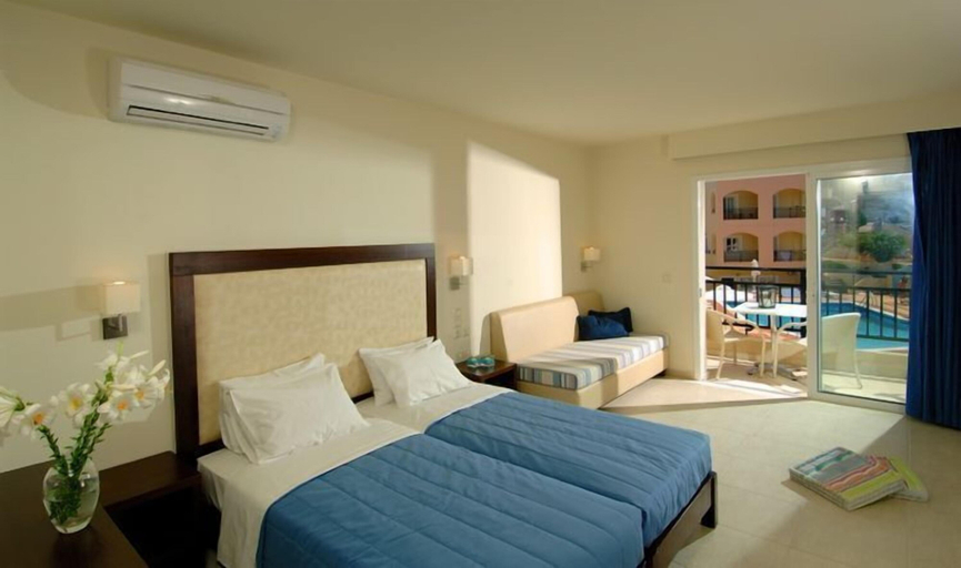 Bedroom 5, Rainbow Apartments, Crete