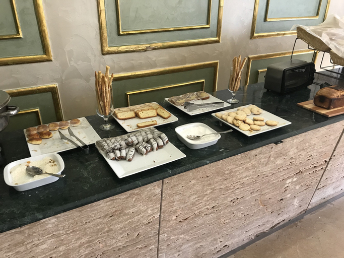 Food & Drinks 5, Royal Marshal Hotel, Heliopolis