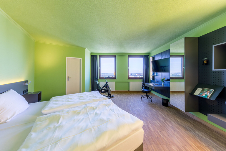 Bedroom 4, mk | hotel remscheid, Remscheid