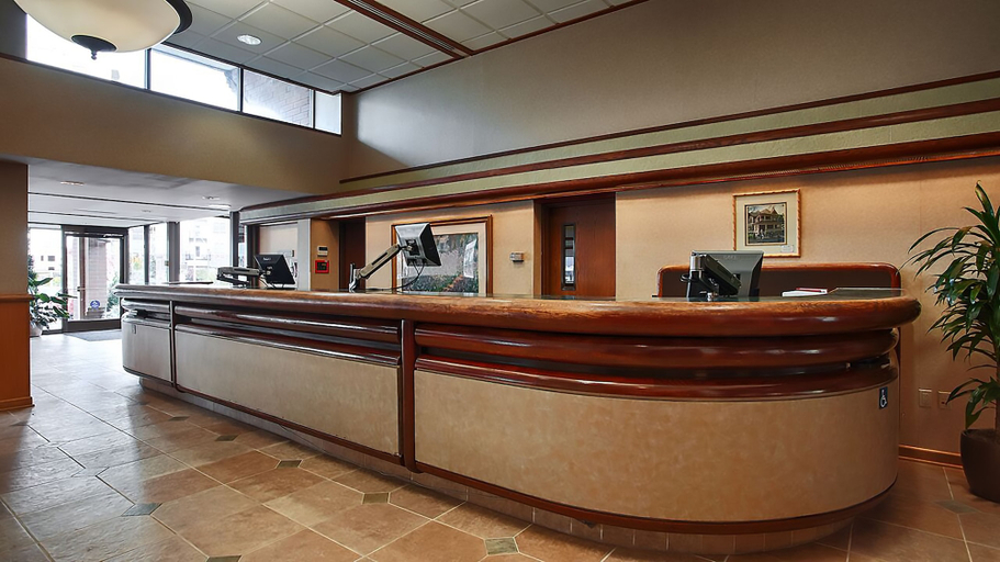 Others 5, University Place Hotel & Conference Center, Multnomah