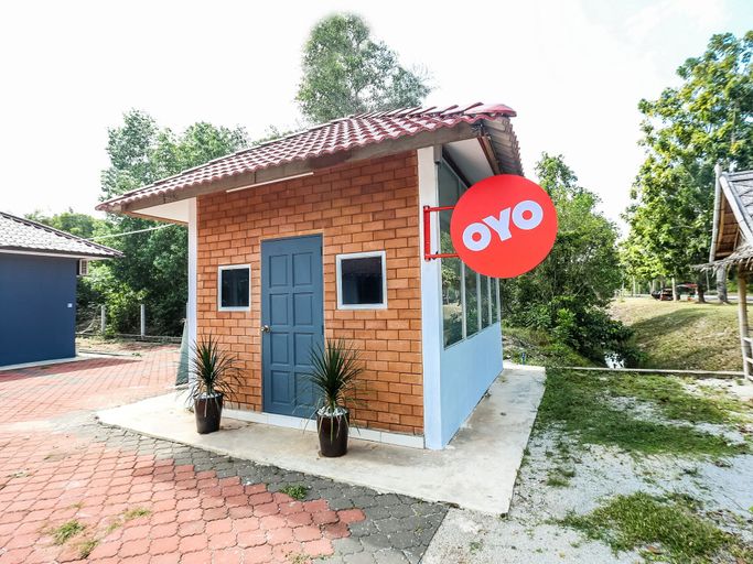 Exterior & Views 2, OYO 89607 Aloha Chalet, Besut