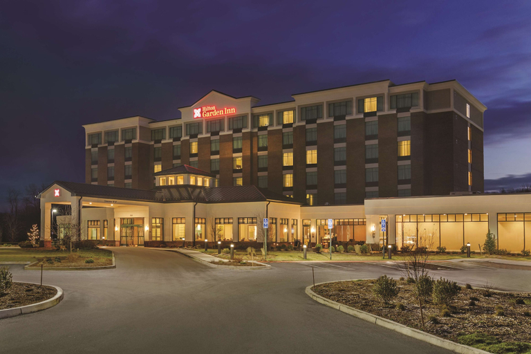 Exterior & Views 2, Hilton Garden Inn Wallingford/Meriden, New Haven