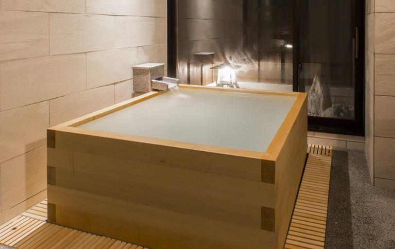 Bathroom 3, Inisienoyado Keiunn, Izumo