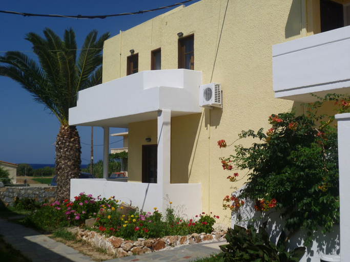Exterior & Views 2, Karmi Studios & Apartments, Crete