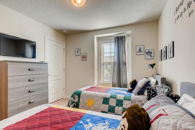 Bedroom 2, 8843 GC - Windsor at Westside - Luxury 5 Beds Townhome, Osceola