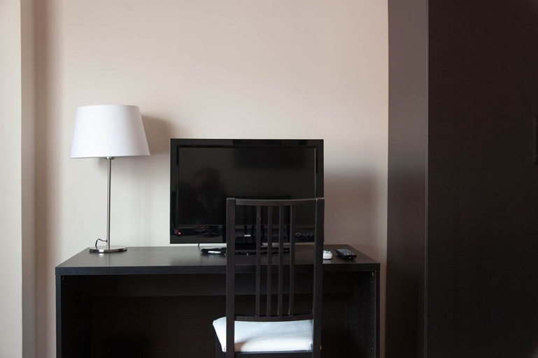 Others 5, Parco delle Valli Bedrooms, Rome