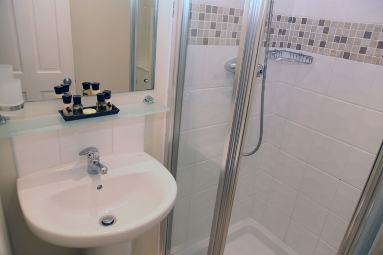 Bathroom 5, St Michael's Resort, Cornwall