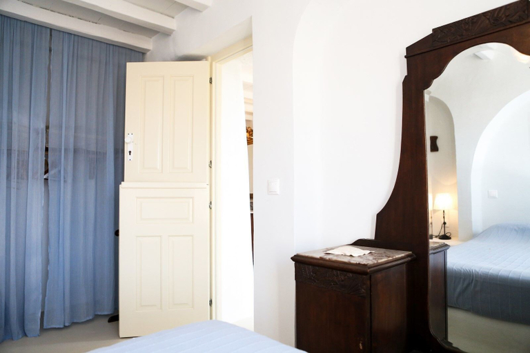 Bedroom 4, Villa Rea, South Aegean