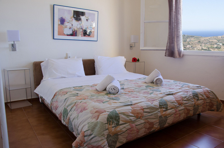 Bedroom 3, Bellair Village, Crete