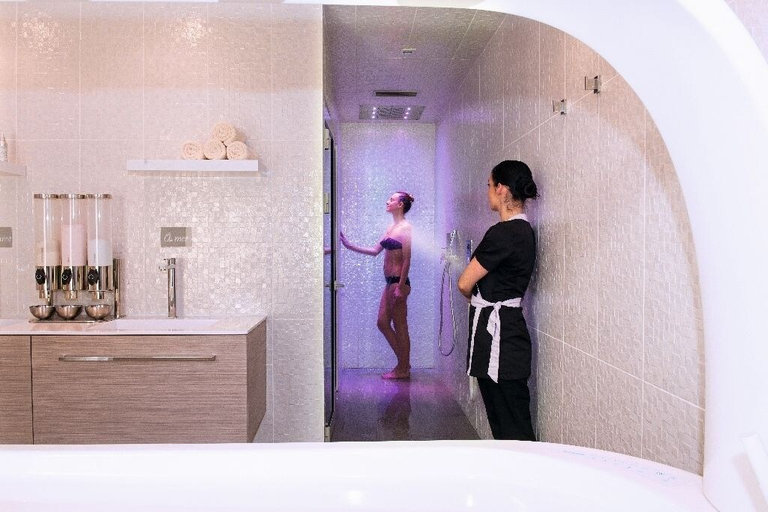 Bathroom 4, Kastel Wellness Hôtel Thalasso & Spa, Finistère