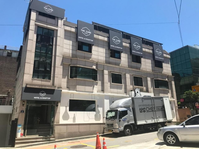 Exterior & Views 2, The Cube Hotel - Hostel, Jung