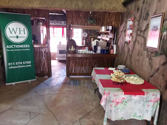 Food & Drinks, Pride Rock Accommodation, Nkangala