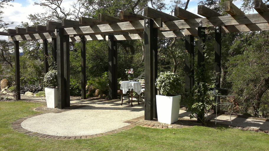 Others 5, Cambridge Coach House, Waipa