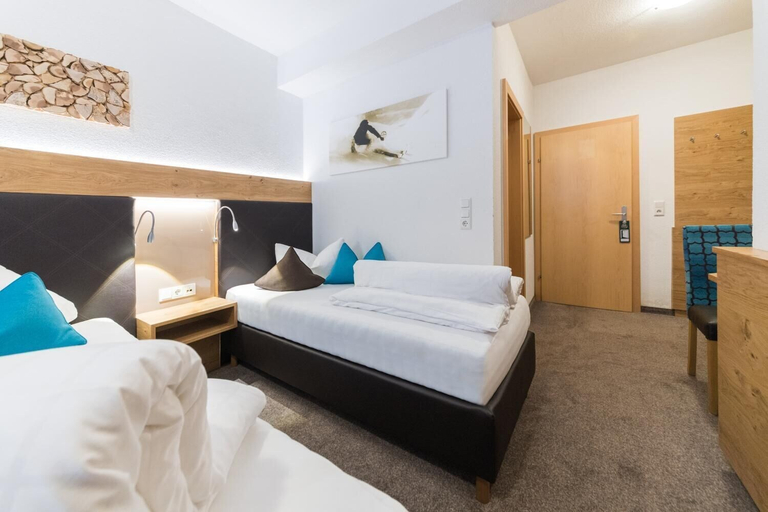 Bedroom 2, Sport-Garni Kapplerhof, Landeck