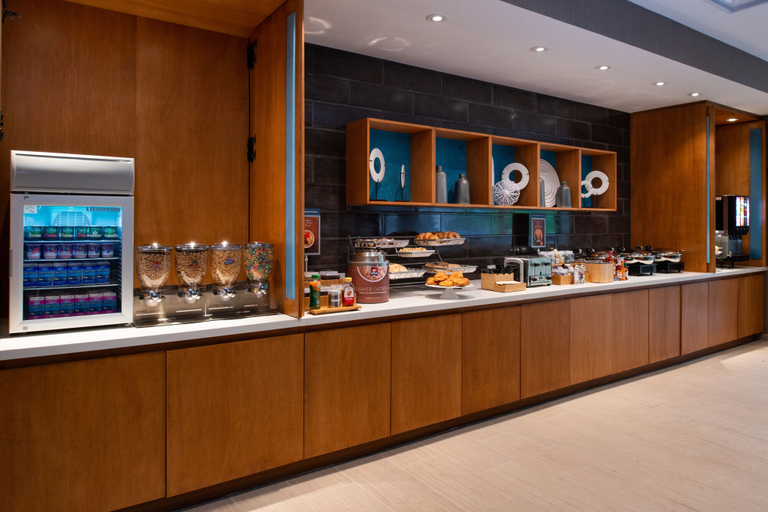 Food & Drinks 5, SpringHill Suites by Marriott Elizabethtown, Hardin
