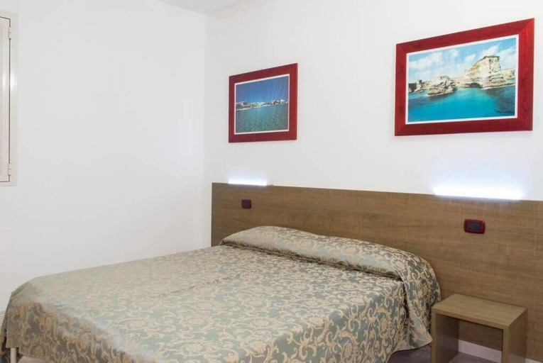 Bedroom 2, Residence Atenaion, Lecce