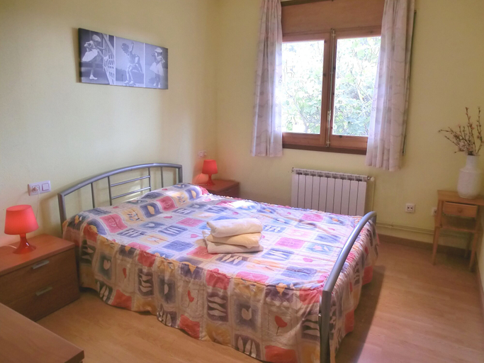 Bedroom 2, Villa Senals, Girona