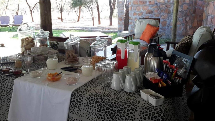 Food & Drinks 5, Khan River Lodge, Karibib