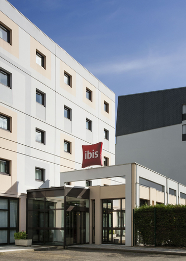 Exterior & Views 2, ibis Bourges, Cher