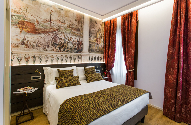 Bedroom 5, Venice Maggior Consiglio, Venezia