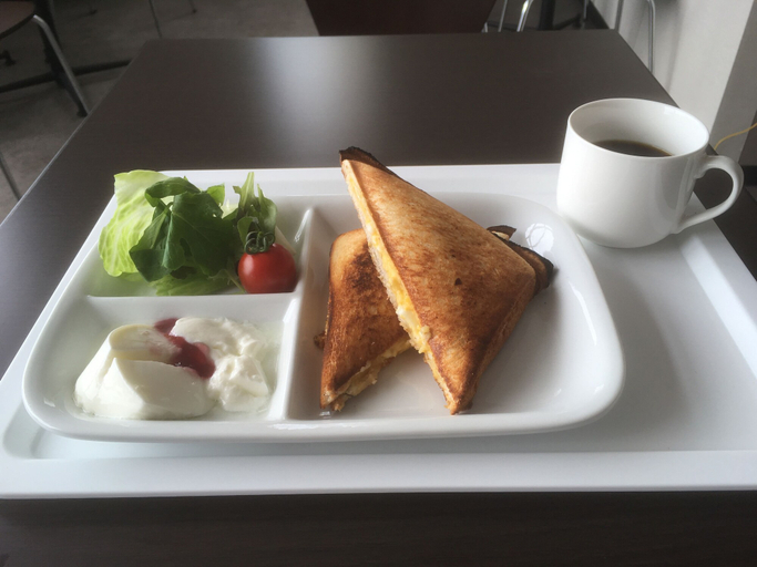 Food & Drinks 5, Business Hotel Akayane - Hostel, Matsuyama