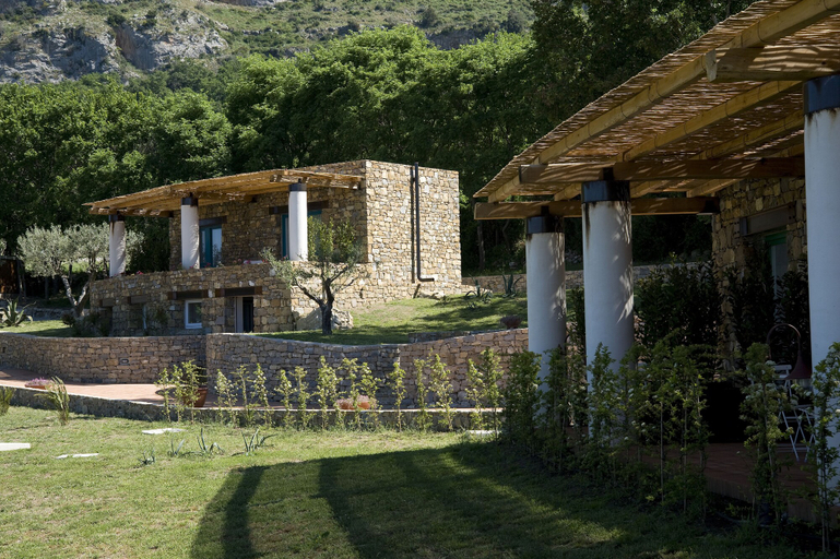 Exterior & Views 2, Borgo La Pietraia, Salerno