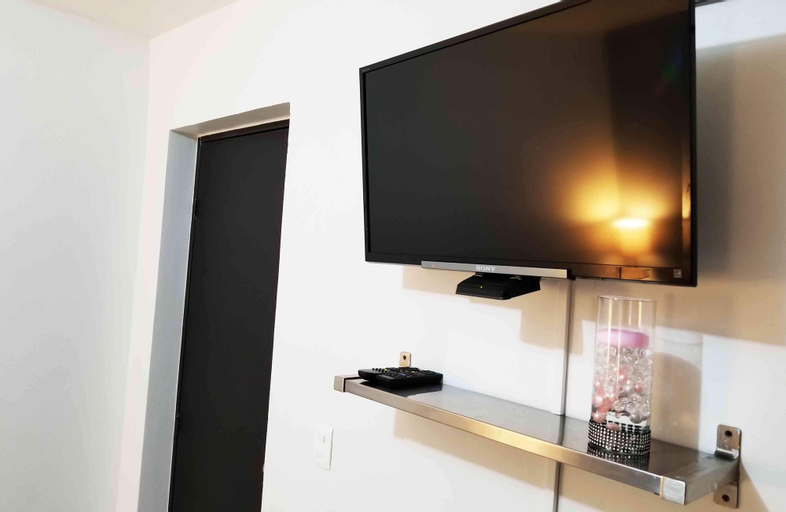 Others 5, Modern Apartment, Tijuana