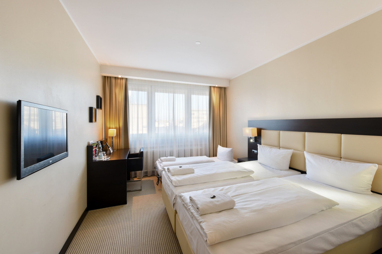 Bedroom 4, Hotel am Karlstor, Karlsruhe