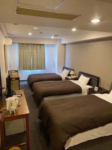 Bedroom 3, Hotel Yutaka Wing, Tajiri