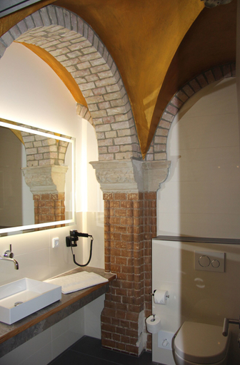 Bathroom 4, AKZENT Hotel Villa Saxer, Goslar