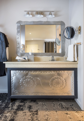 Bathroom 5, The Sage Hotel, Santa Fe