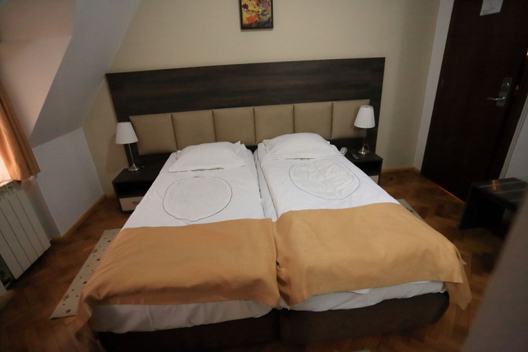 Bedroom 4, Hotel Rina Cerbul, Sinaia