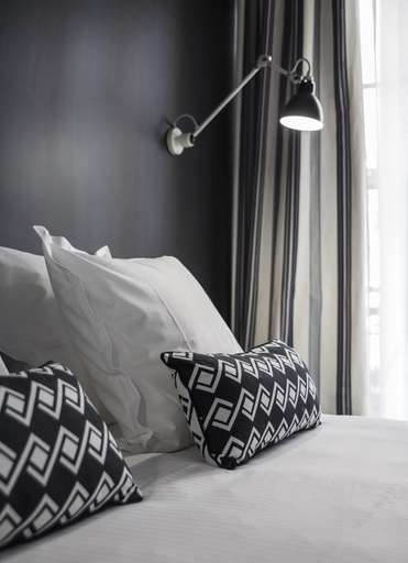 Bedroom 3, Hôtel de Tourny, Gironde