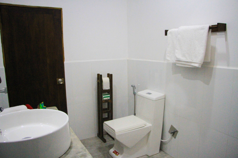 Bathroom 4, Palmyra Nature Resort Sigiriya, Dambulla