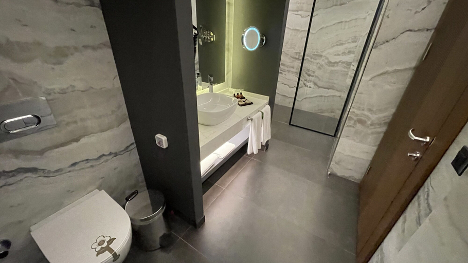 Bathroom 5, Vital Hotel Fulya, Beşiktaş