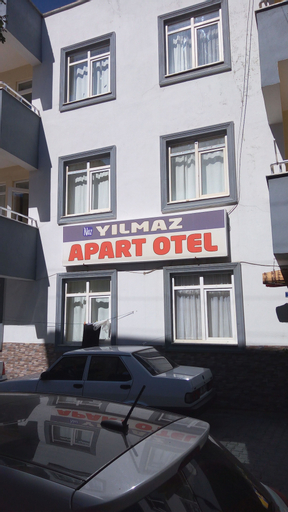 Naz Yilmaz Apart Otel, Merkez