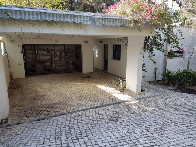 Exterior & Views, Aroeira Paradise Villa by Host-Point, Almada