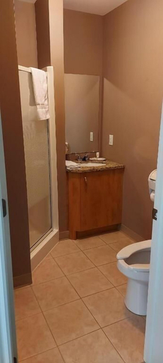 Bathroom 4, Au Sommet du Lac Magog, Memphrémagog