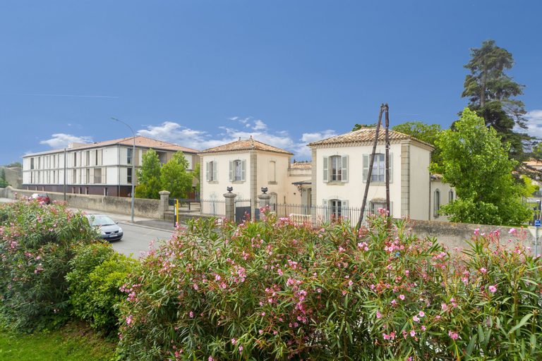 Exterior & Views 2, Cerise Carcassonne Sud, Aude