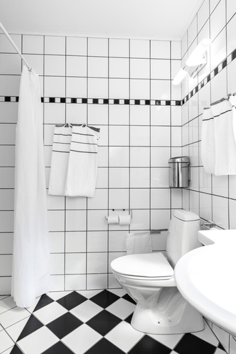 Bathroom 3, Hindsgavl Slot, Middelfart