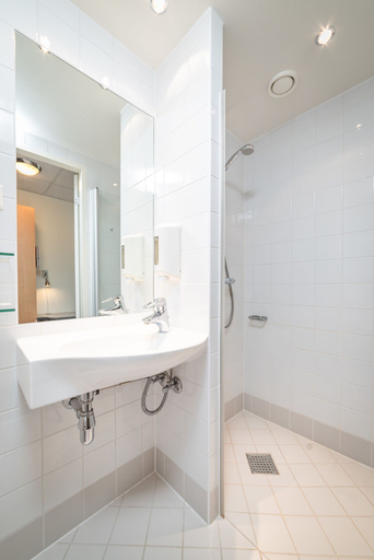 Bathroom 4, Best Western St Svithun Hotell, Stavanger