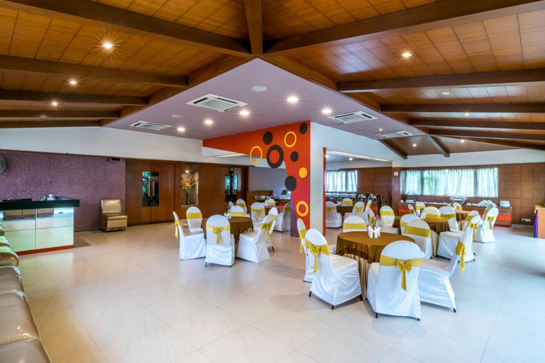 Food & Drinks 4, Octave Suites Residency Rd, Bangalore
