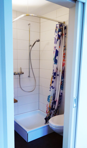 Bathroom 5, Adventure Hostel, Interlaken