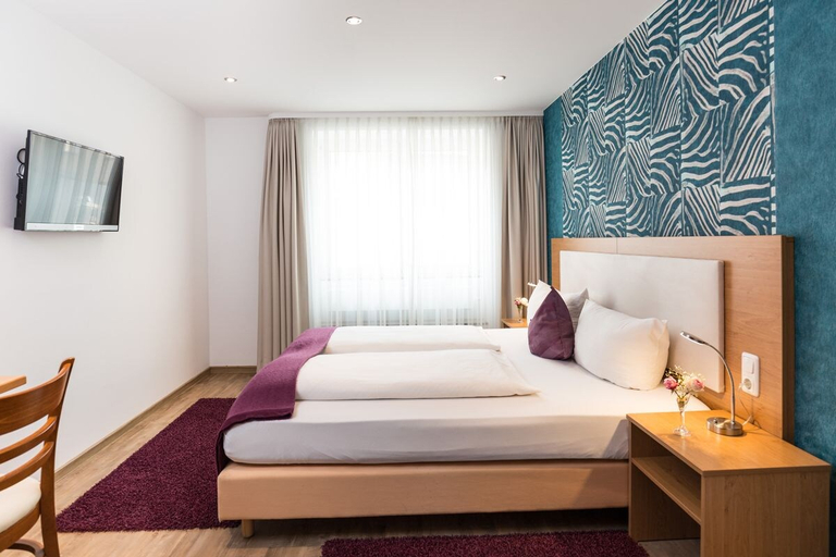 Bedroom 4, Hotel Sarah, Heinsberg