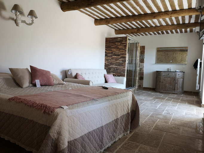 Bedroom 4, La petite plaine, Drôme